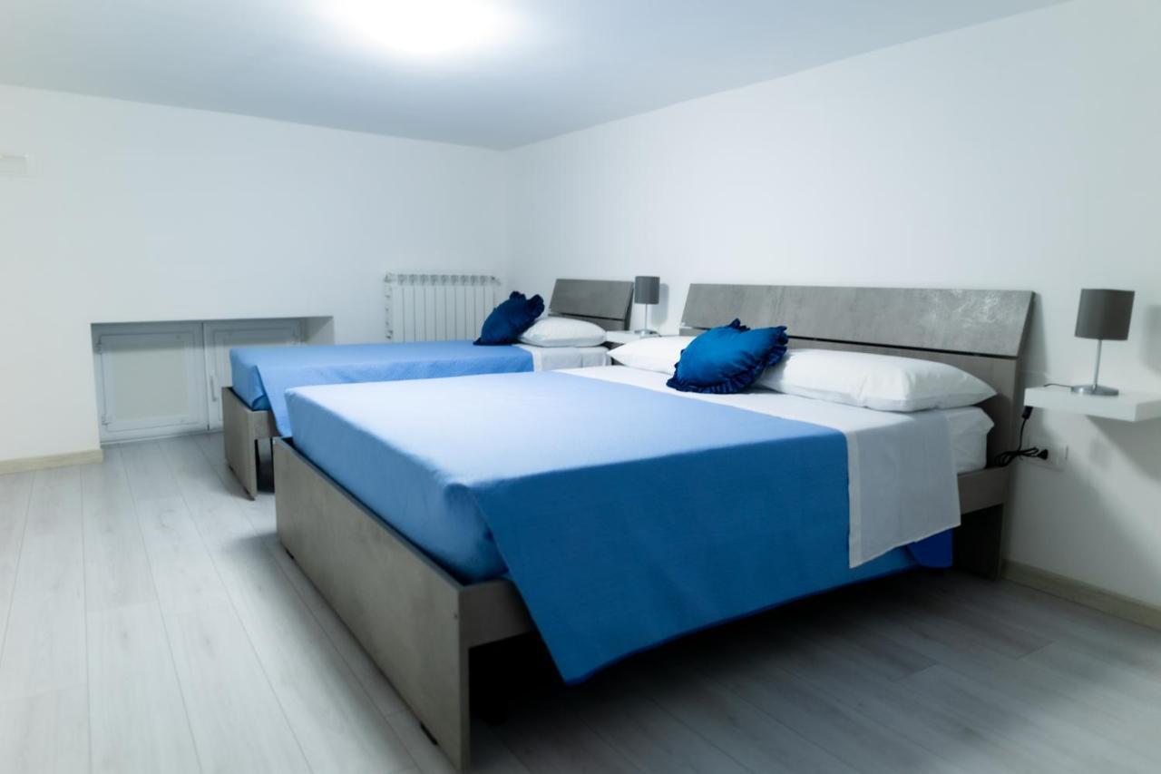 Dimora F&F Apartment Наполи Екстериор снимка
